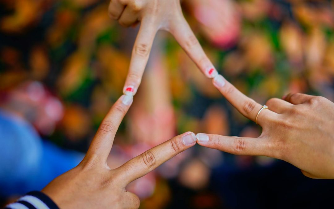 Dialogo | la necessità di parole che ci uniscano